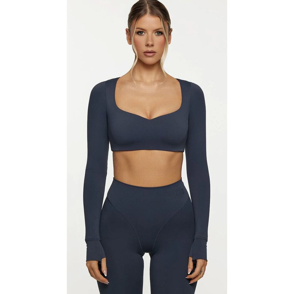 Nama Top Medium Body Butter Sweetheart Long Sleeve Square Washed Navy Athletic